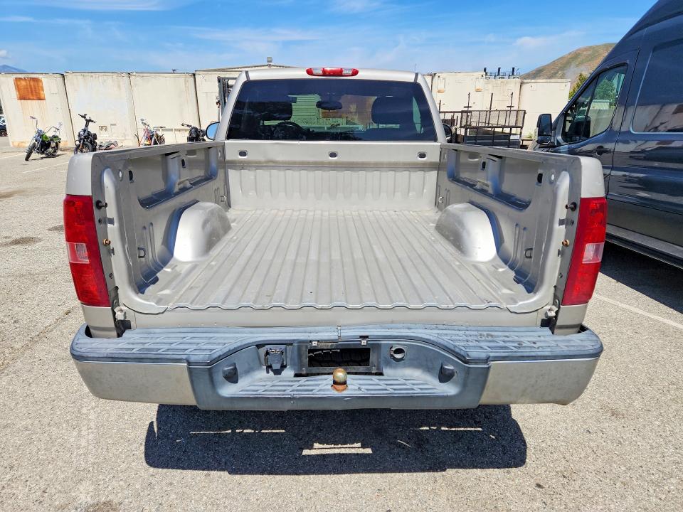 Продаж на аукціоні авто 2008 Chevrolet Silverado, vin: 1GCEC14X18Z274339, номер лоту: 49514676