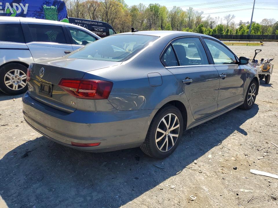 48176436 :رقم المزاد ، 3VWDB7AJ5HM230215 vin ، 2017 Volkswagen Jetta مزاد بيع