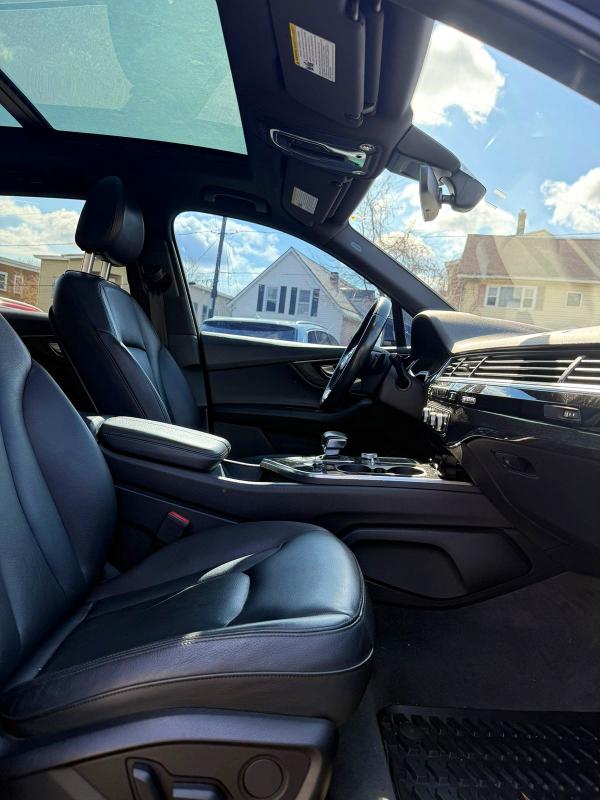 48608686 :رقم المزاد ، WA1AAAF78JD012235 vin ، 2018 Audi Q7 مزاد بيع