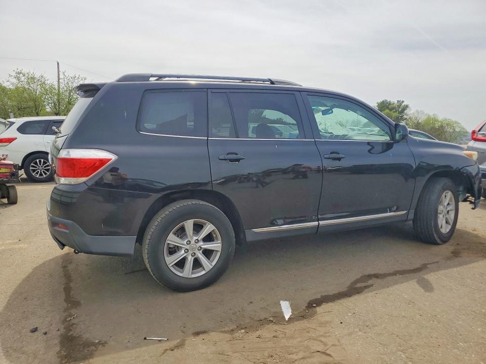 50187856 :رقم المزاد ، 5TDBK3EH9BS070809 vin ، 2011 Toyt Highlander مزاد بيع