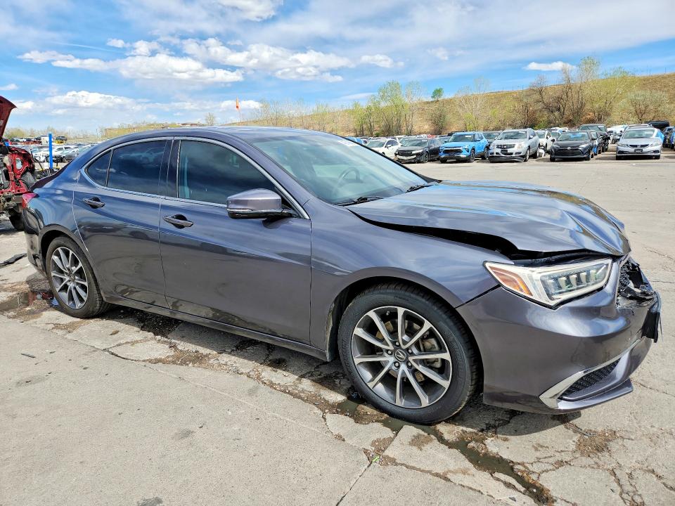 49743866 :رقم المزاد ، 19UUB3F34JA003852 vin ، 2018 Acura Tlx مزاد بيع