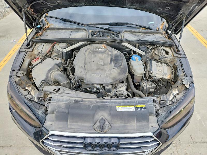 49531256 :رقم المزاد ، WAUPNAF55JA001842 vin ، 2018 Audi A5 مزاد بيع