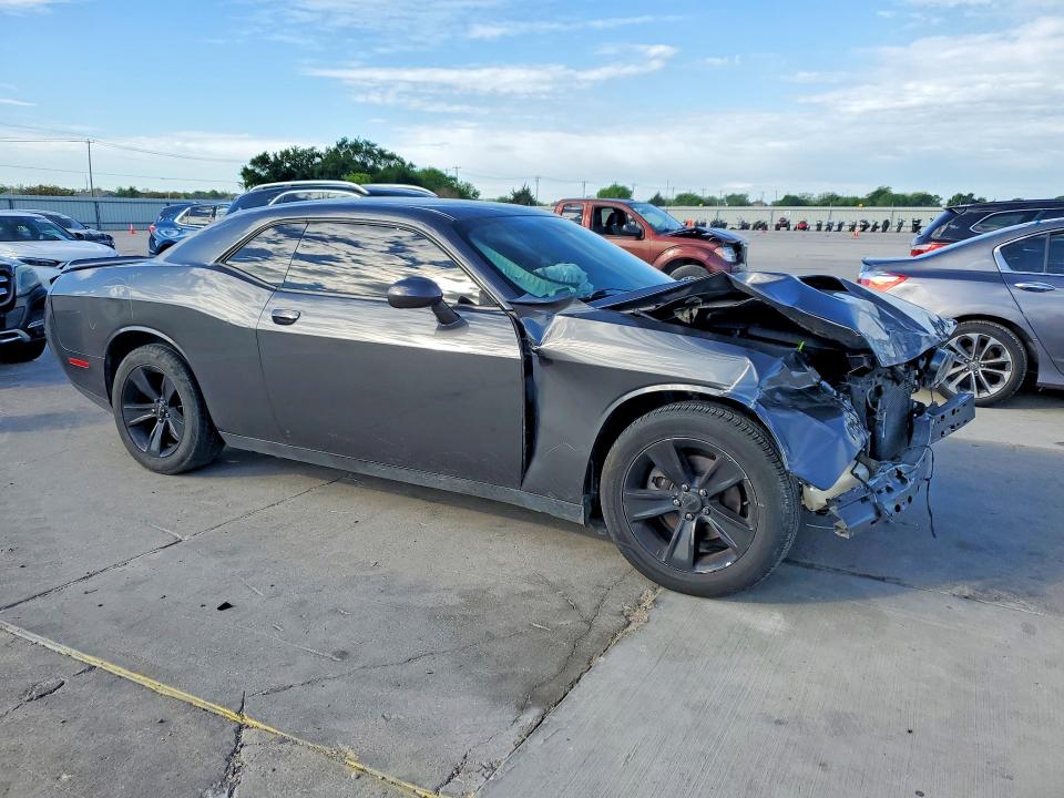 Продажа на аукционе авто 2018 Dodge Challenger, vin: 2C3CDZAG7JH215152, номер лота: 49149156