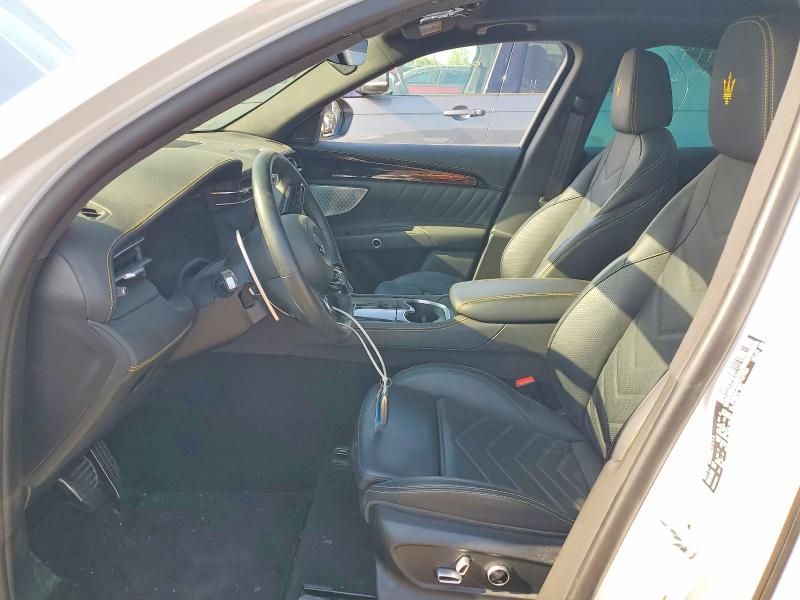 Продажа на аукционе авто 2023 Maserati Grecale, vin: ZN682AVM0P7427208, номер лота: 51493726