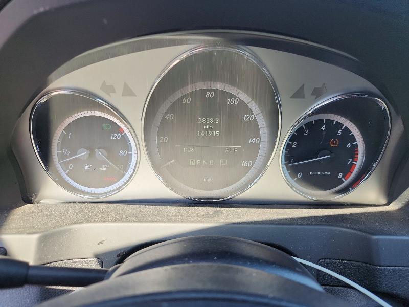 48833616 :رقم المزاد ، WDDGF5EB6AR128251 vin ، 2010 Mercedes-benz C مزاد بيع
