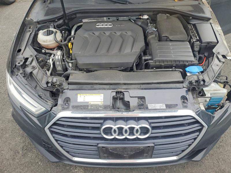 48791246 :رقم المزاد ، WAUHUHFF4H1056589 vin ، 2017 Audi A3 مزاد بيع