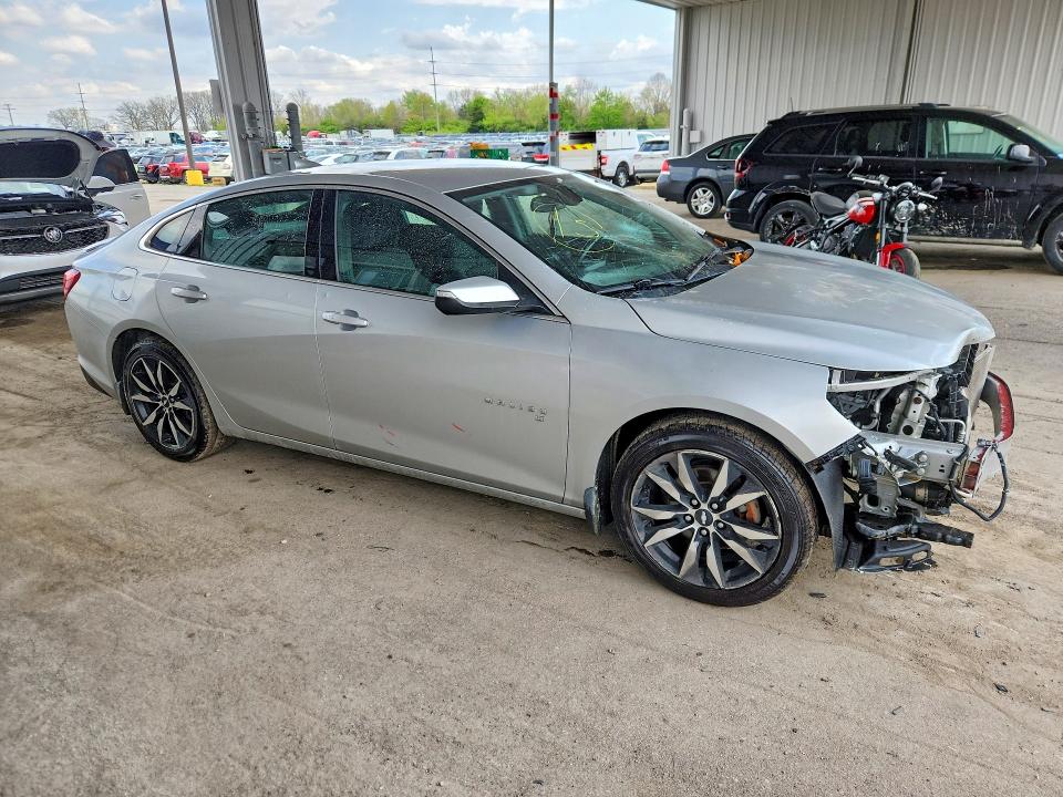 50659826 :رقم المزاد ، 1G1ZD5ST0JF197324 vin ، 2018 Chevrolet Malibu مزاد بيع