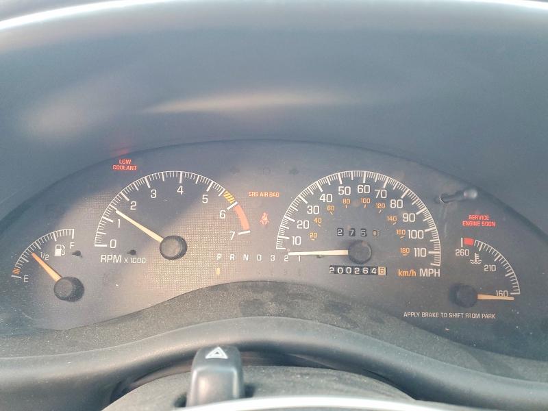 2001 Pontiac Grand Prix მანქანა იყიდება აუქციონზე, vin: 1G2WP12K11F268066, აუქციონის ნომერი: 49079076