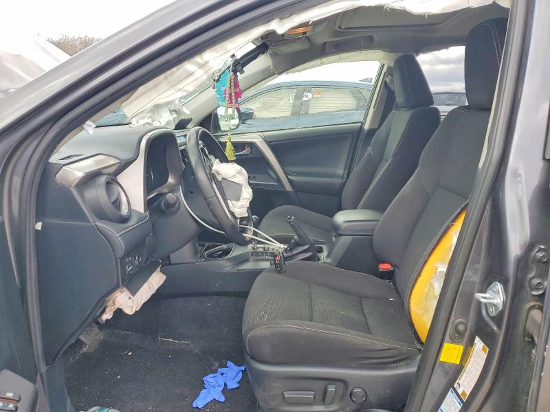 Продаж на аукціоні авто 2018 Toyota Rav4, vin: JTMRFREV7JD255401, номер лоту: 50500346