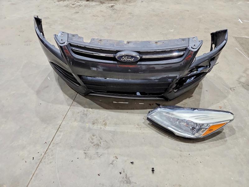 Продажа на аукционе авто 2015 Ford Escape, vin: 1FMCU9GX6FUB53942, номер лота: 51999836