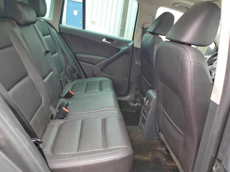 Продажа на аукционе авто 2016 Volkswagen Tiguan, vin: WVGBV7AX0GW510480, номер лота: 49857996