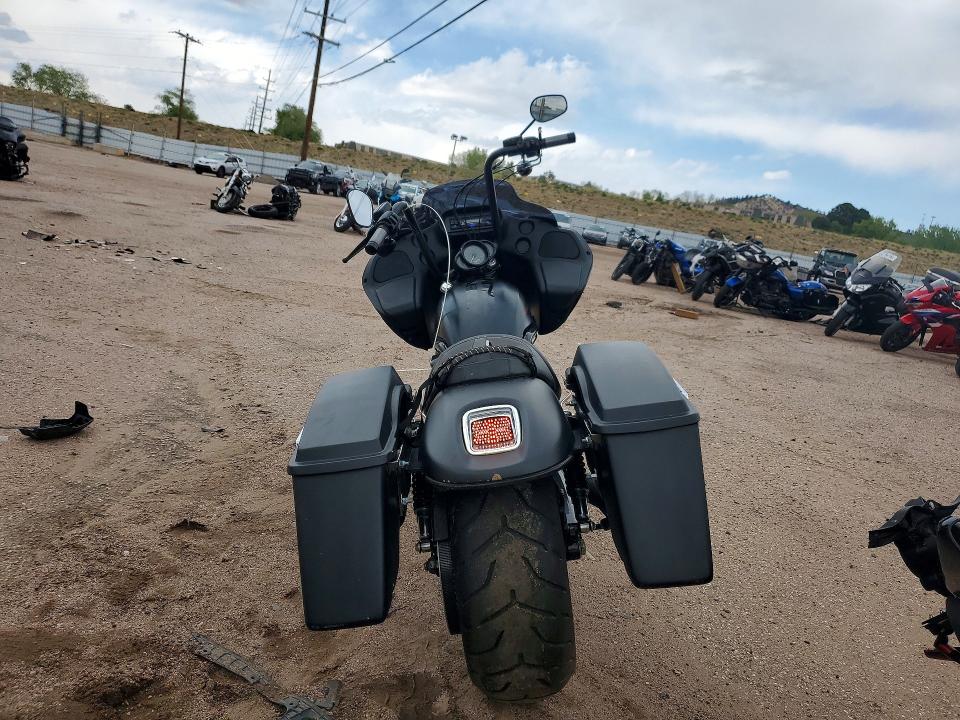 2008 Harley-davidson Vrscdx მანქანა იყიდება აუქციონზე, vin: 1HD1HHH178K806635, აუქციონის ნომერი: 50852636