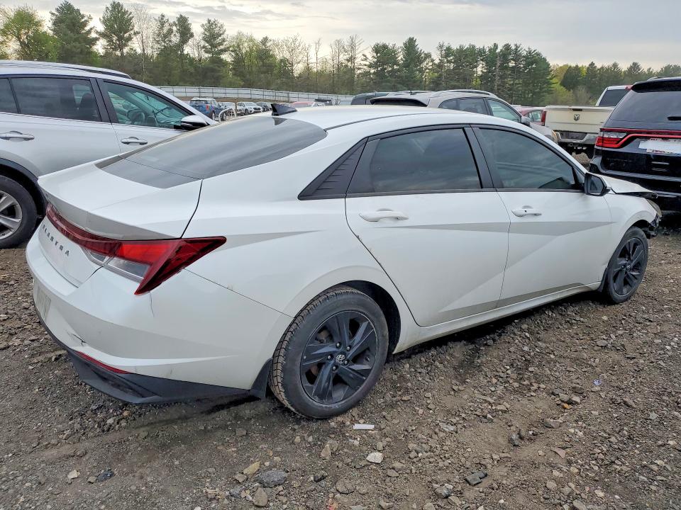 Продажа на аукционе авто 2022 Hyundai Elantra, vin: 5NPLM4AG9NH058350, номер лота: 50590766