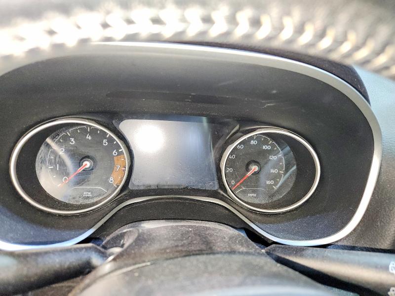 49640436 :رقم المزاد ، 3C4NJDBB3KT637978 vin ، 2019 Jeep Compass مزاد بيع