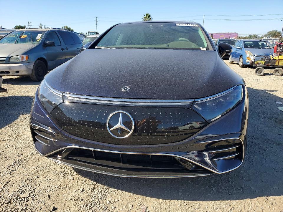 48637146 :رقم المزاد ، W1KCG2EB1RA048635 vin ، 2024 Mercedes-benz Eqs Sedan مزاد بيع