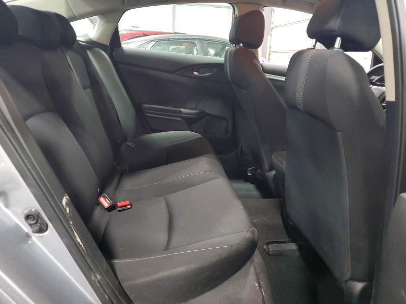 48793506 :رقم المزاد ، 2HGFC2F56JH572026 vin ، 2018 Honda Civic مزاد بيع