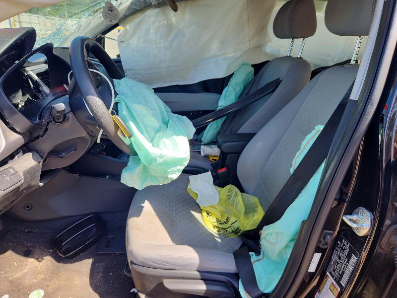 50256136 :رقم المزاد ، 3KPA24AD1ME406082 vin ، 2021 Kia Rio مزاد بيع