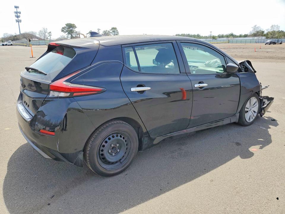 49733576 :رقم المزاد ، 1N4AZ1BV7PC551940 vin ، 2023 Nissan Leaf مزاد بيع