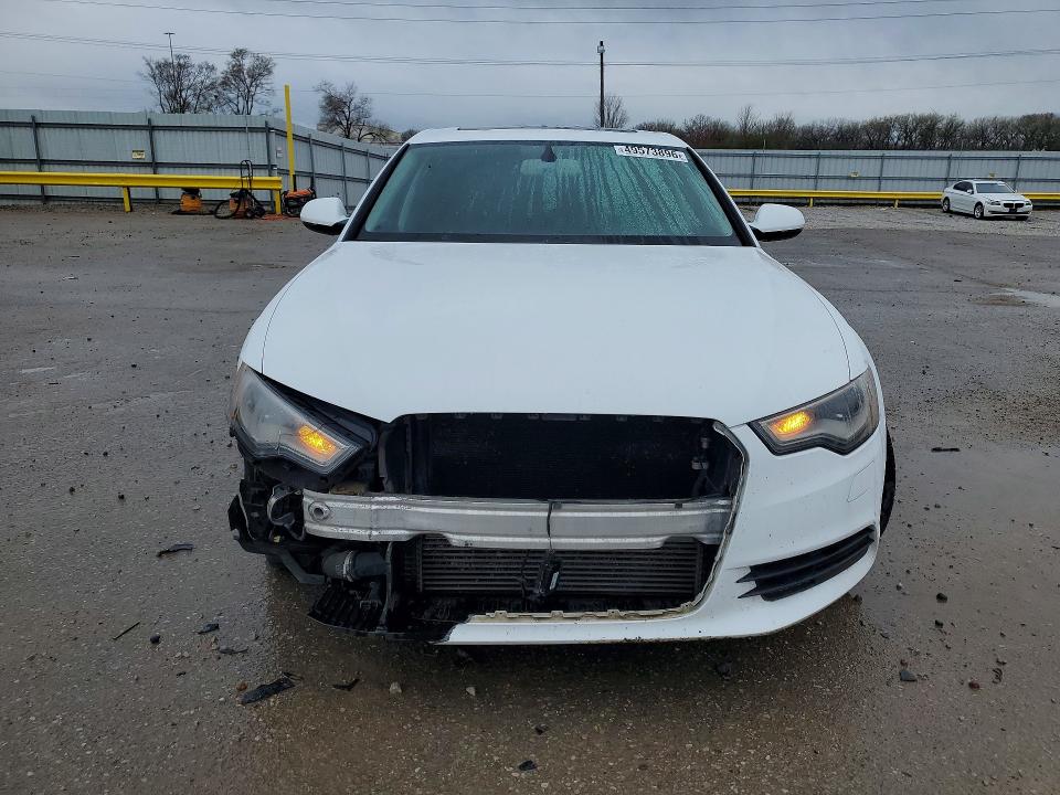 2015 Audi A6 მანქანა იყიდება აუქციონზე, vin: WAUFFAFC5FN026912, აუქციონის ნომერი: 49573896