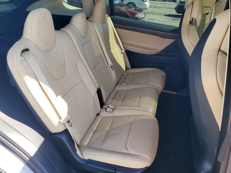 Продаж на аукціоні авто 2017 Tesla Model X, vin: 5YJXCDE22HF060298, номер лоту: 48777726