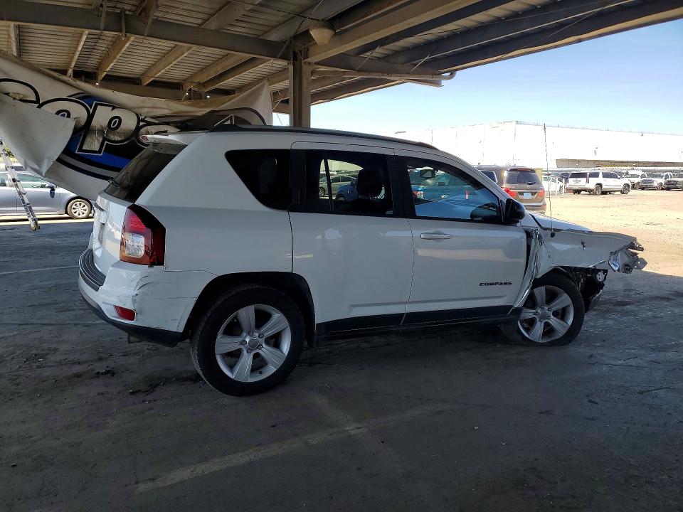 50255666 :رقم المزاد ، 1C4NJCBA4GD742835 vin ، 2016 Jeep Compass مزاد بيع