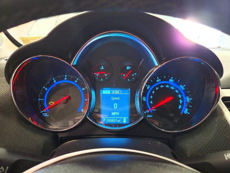 51338636 :رقم المزاد ، 1G1PG5SB0F7214517 vin ، 2015 Chevrolet Cruze مزاد بيع