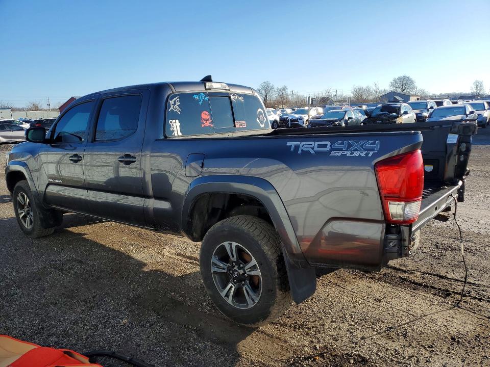 Продаж на аукціоні авто 2017 Toyota Tacoma, vin: 5TFDZ5BN3HX017665, номер лоту: 49237076