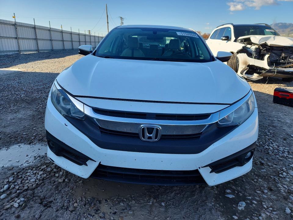 51520666 :رقم المزاد ، 2HGFC1F36GH636177 vin ، 2016 Honda Civic مزاد بيع