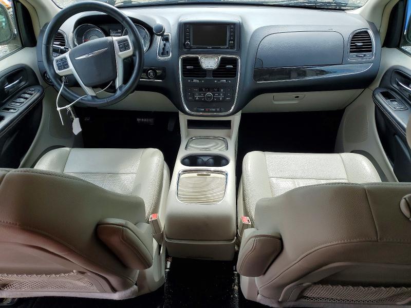 50388376 :رقم المزاد ، 2C4RC1CG4FR754739 vin ، 2015 Chrysler Town & Country مزاد بيع