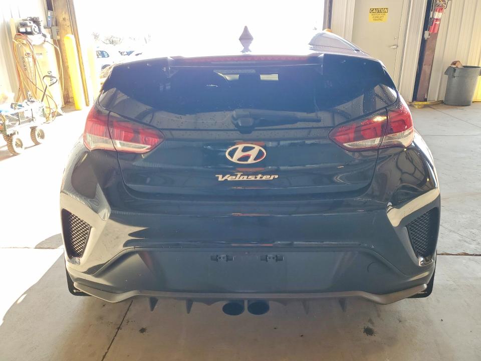 Продажа на аукционе авто 2019 Hyundai Veloster, vin: KMHTH6ABXKU009241, номер лота: 49397246