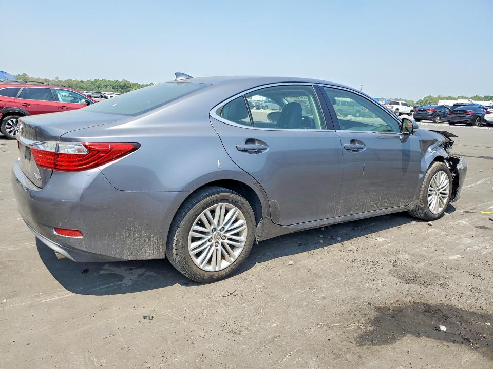 50479666 :رقم المزاد ، JTHBK1GG5F2185170 vin ، 2015 Lexus Es مزاد بيع