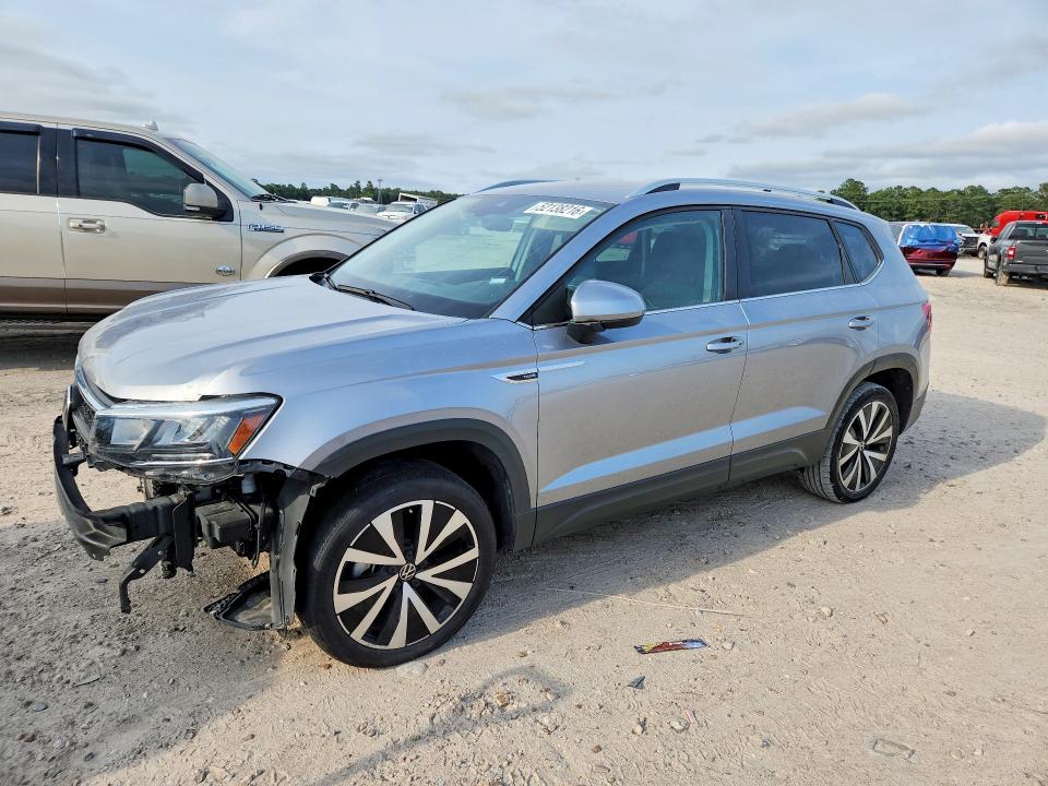 Продаж на аукціоні авто 2024 Volkswagen Taos, vin: 3VVSX7B26RM028814, номер лоту: 52138216