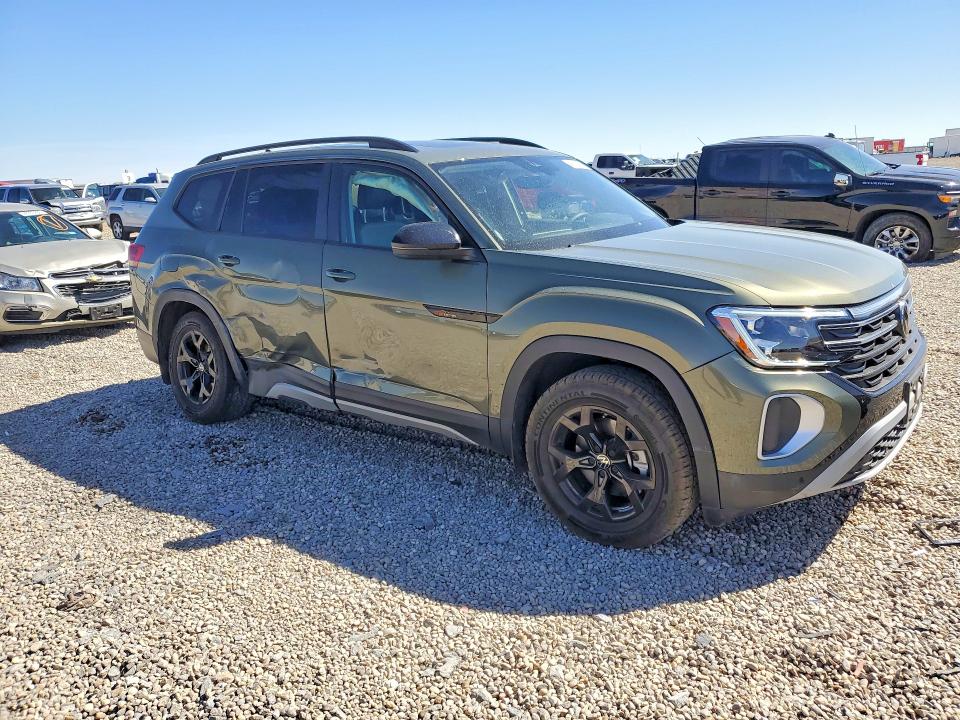 2024 Volkswagen Atlas მანქანა იყიდება აუქციონზე, vin: 1V2GR2CAXRC572143, აუქციონის ნომერი: 48284166