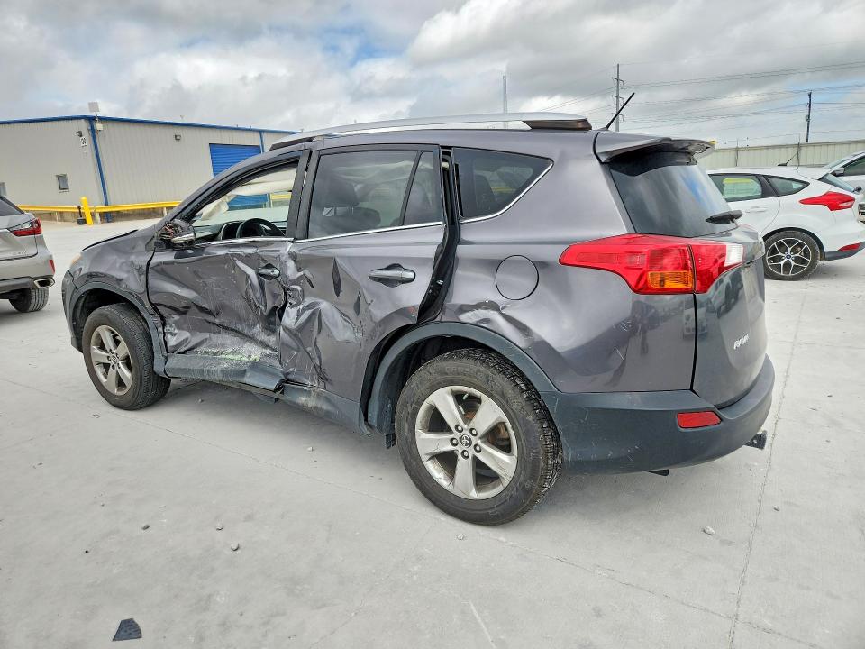 2015 Toyota Rav4 მანქანა იყიდება აუქციონზე, vin: JTMWFREV5FJ042135, აუქციონის ნომერი: 49036766