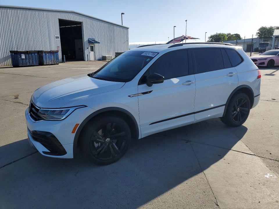 50247786 :رقم المزاد ، 3VV8B7AX7RM047040 vin ، 2024 Volkswagen Tiguan مزاد بيع