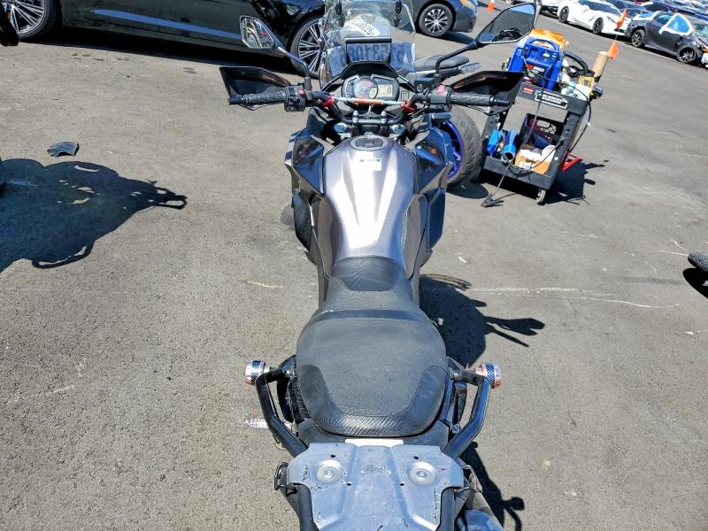 51531086 :رقم المزاد ، JKALE8C13HDA00304 vin ، 2017 Kawasaki Kle300 مزاد بيع
