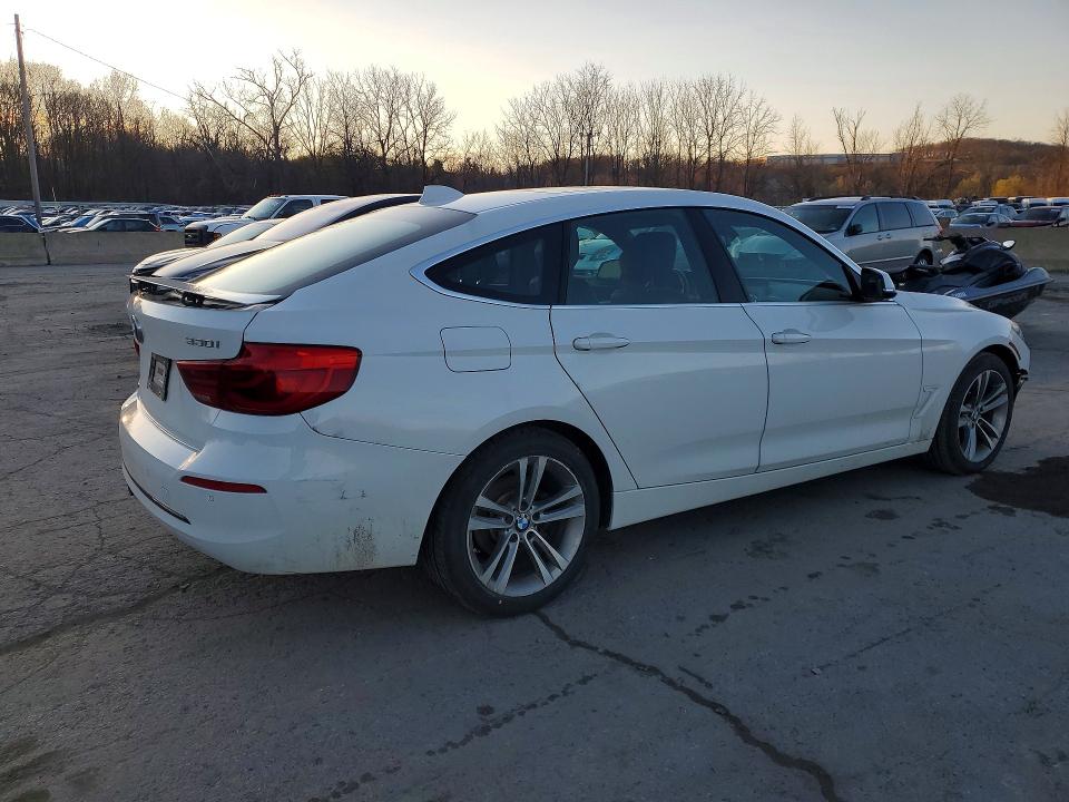 2018 Bmw 330 მანქანა იყიდება აუქციონზე, vin: WBA8Z9C54JB220281, აუქციონის ნომერი: 49152766