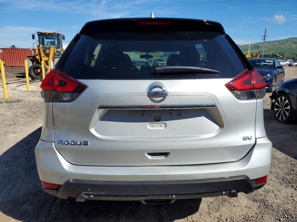 Продажа на аукционе авто 2018 Nissan Rogue, vin: 5N1AT2MT1JC745864, номер лота: 49299056