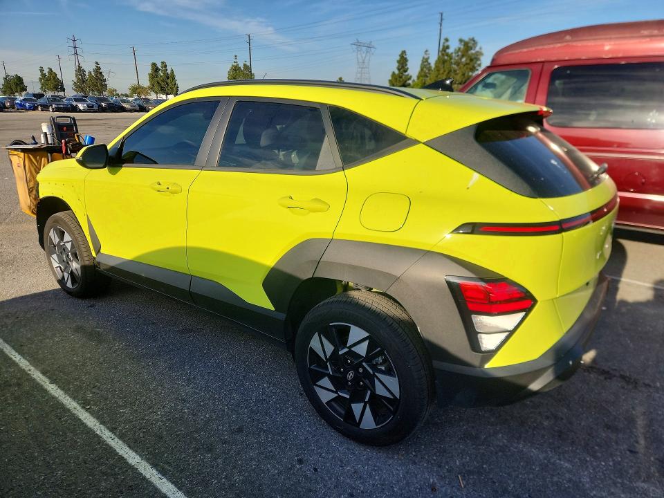 2024 Hyundai Kona მანქანა იყიდება აუქციონზე, vin: KM8HBCAB9RU048533, აუქციონის ნომერი: 46244126