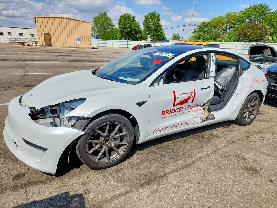2022 Tesla Model 3 მანქანა იყიდება აუქციონზე, vin: 5YJ3E1EAXNF317458, აუქციონის ნომერი: 50156696