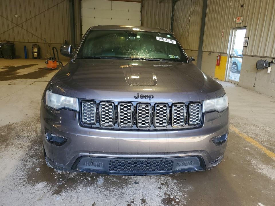 50614936 :رقم المزاد ، 1C4RJEAG0JC247421 vin ، 2018 Jeep Grand Cherokee مزاد بيع