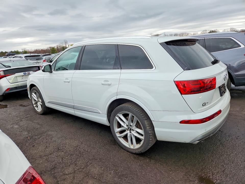 Продаж на аукціоні авто 2017 Audi Q7, vin: WA1VAAF73HD038219, номер лоту: 42075876