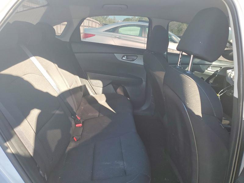 48850516 :رقم المزاد ، 3KPF24AD2LE156534 vin ، 2020 Kia Forte مزاد بيع