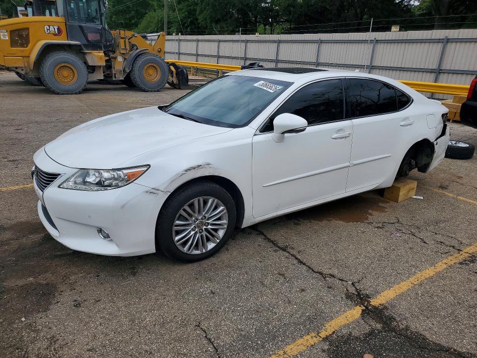 50665626 :رقم المزاد ، JTHBK1GG7E2151214 vin ، 2014 Lexus Es مزاد بيع