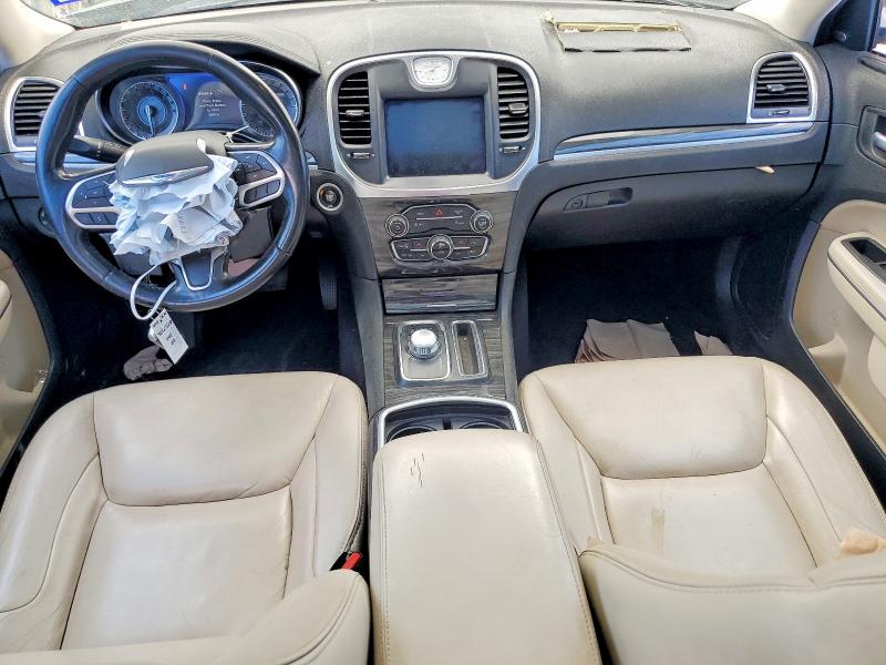 47317196 :رقم المزاد ، 2C3CCAAG9LH121989 vin ، 2020 Chrysler 300 مزاد بيع