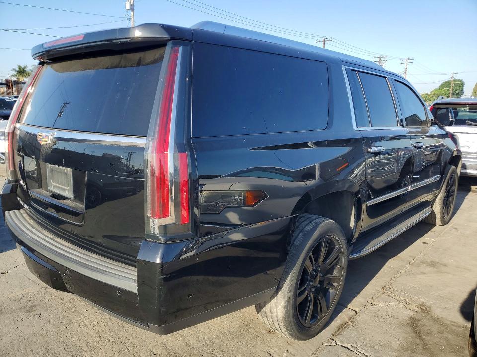 51335826 :رقم المزاد ، 1GYS3GKJ8HR203203 vin ، 2017 Cadillac Escalade مزاد بيع