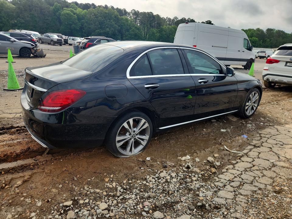 51512636 :رقم المزاد ، WDDWF8DB8LR561023 vin ، 2020 Mercedes-benz C مزاد بيع