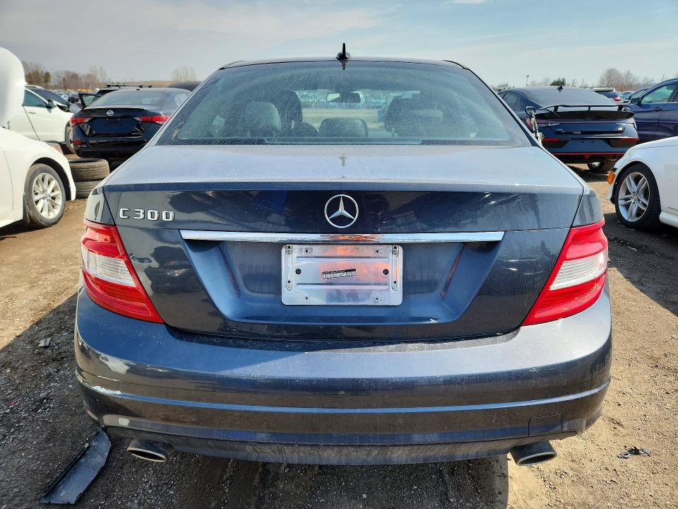 49218266 :رقم المزاد ، WDDGF5EB6AR103303 vin ، 2010 Mercedes-benz C مزاد بيع