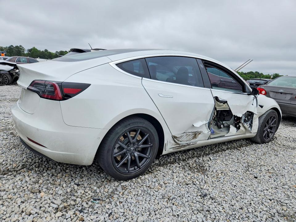 Продаж на аукціоні авто 2018 Tesla Model 3, vin: 5YJ3E1EA1JF023120, номер лоту: 51485256