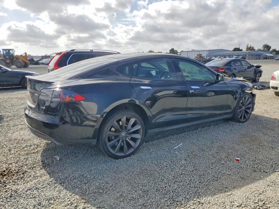 Продажа на аукционе авто 2013 Tesla Model S, vin: 5YJSA1DP9DFP12971, номер лота: 51364536